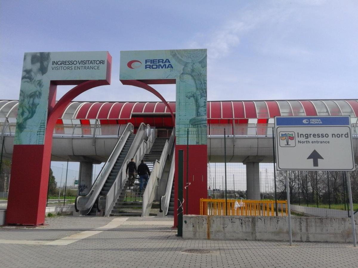 Charme & Relax - Fiera Di Roma - Fiumicino Airport Apartment Ponte Galeria Exterior photo